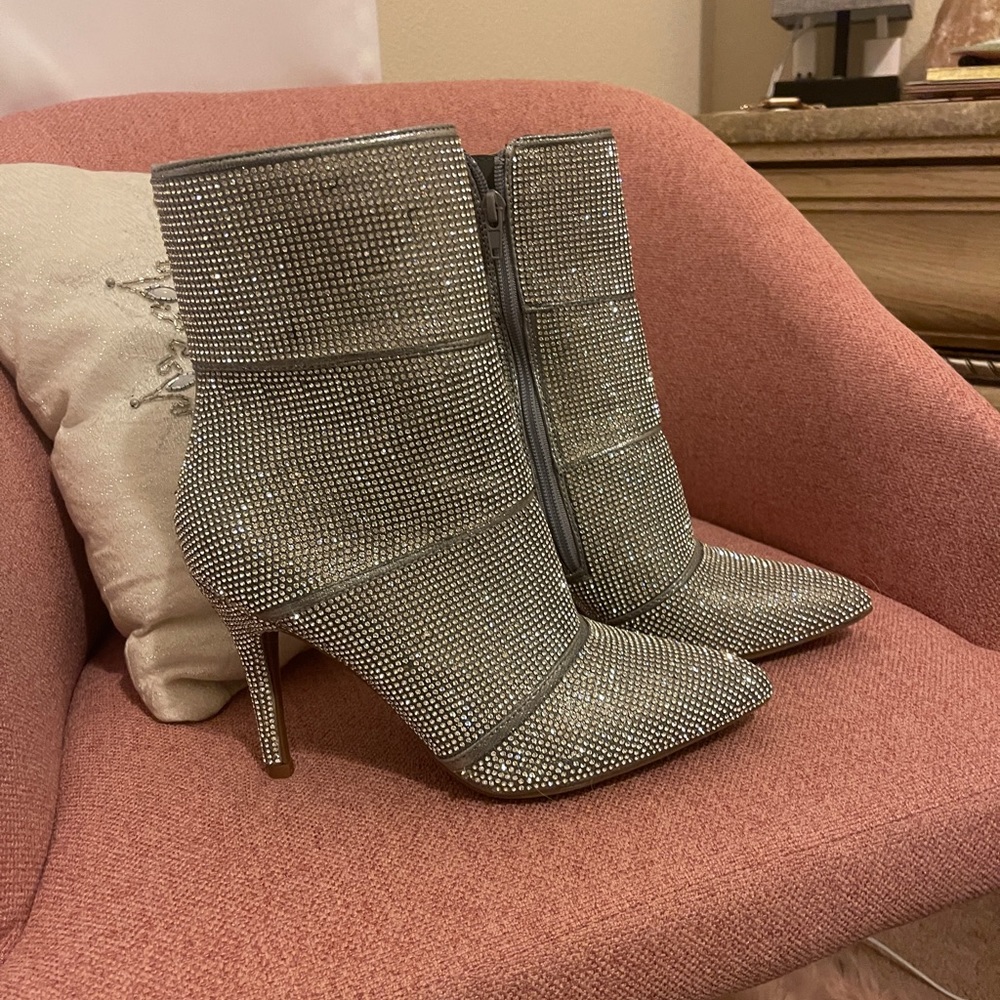 Brand new! Never worn boots